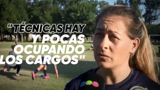 Futboleras: Roxana, una "guerrera" que derriba prejuicios dentro y fuera de la cancha