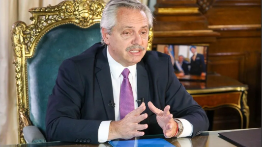 La primera cadena de Alberto Fernández: "Se amplía la emergencia sanitaria"