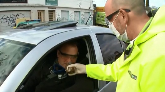 Portadores asintomáticos de COVID-19: factores importantes que podrían ser alertas