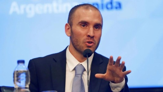 El Gobierno ofrece para canje diez nuevos bonos con vencimientos hasta 2047