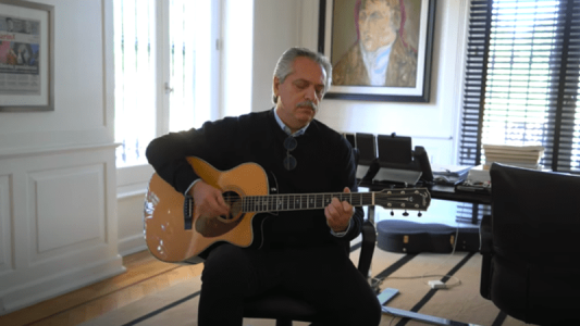 Alberto Fernández dejó un mensaje a los niños y adolescentes para que "se queden en sus casas"