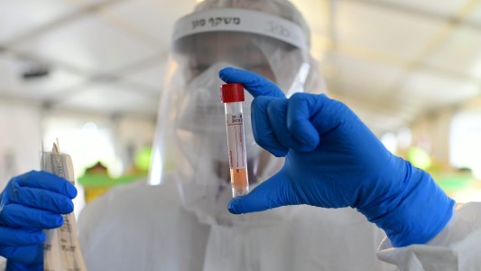 El Gobierno de Israel anunció que logró desarrollar un anticuerpo que neutraliza al virus SARS-COV-2