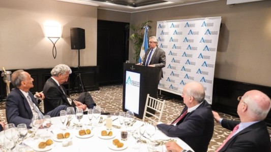 La Asociación Empresaria Argentina pidió una "vuelta ordenada al trabajo y la producción"