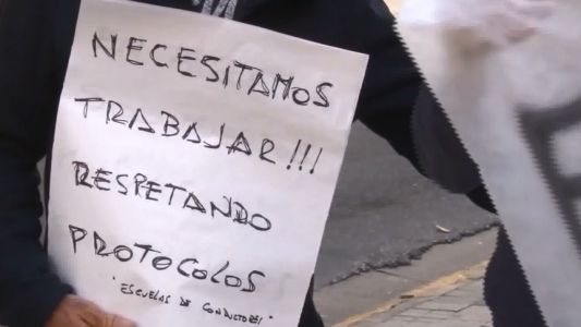 Escuelas de conductores reclaman volver a trabajar