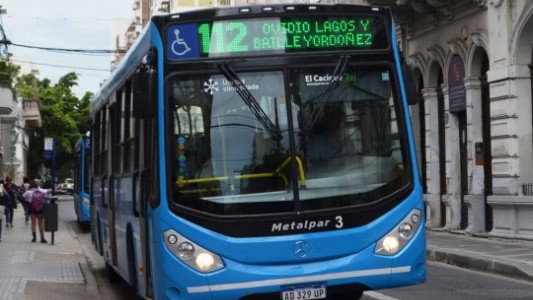 Javkin reclama a Nación por el paro de colectivos