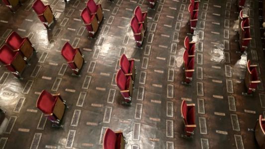 Nueva normalidad: así se prepara un teatro en Alemania para abrir tras la pandemia