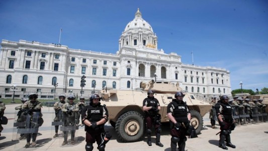 EE.UU.: por los disturbios, 25 ciudades decretaron el toque de queda