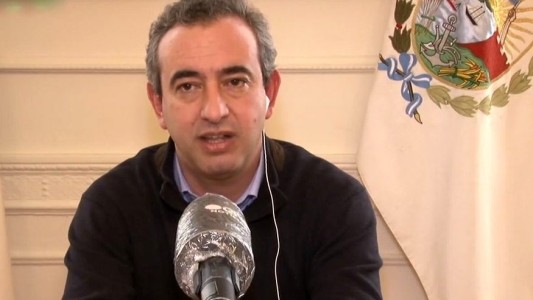 Javkin: "Las reuniones son familiares, no estamos hablando de grupos de amigos ni más de 10 personas"