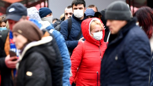 La OMS advirtió por el desconfinamiento: "El mundo entró en una fase nueva y peligrosa"