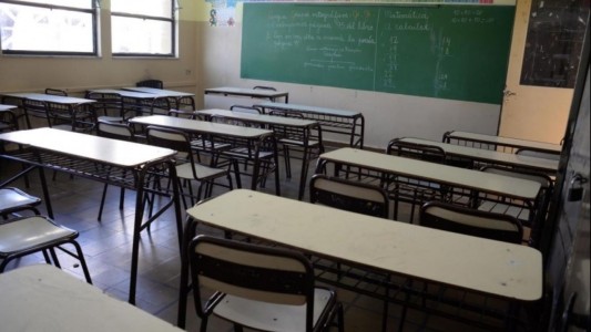 Docentes santafesinos realizan un "apagón educativo virtual" por paritarias