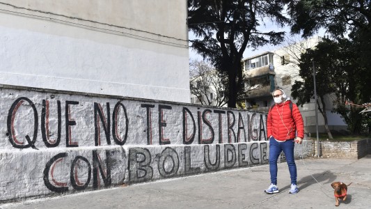 Argentina superó los 100.000 casos de coronavirus y Fernández llamó a superar la pandemia "en unidad"