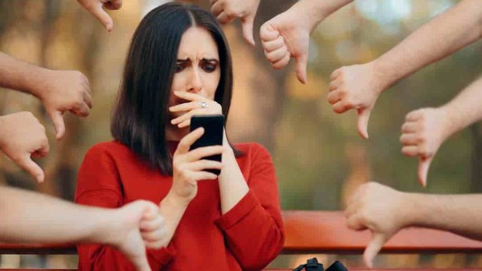 "Cultura de la cancelación" en redes: ¿arma de militancia válida o peligrosa?