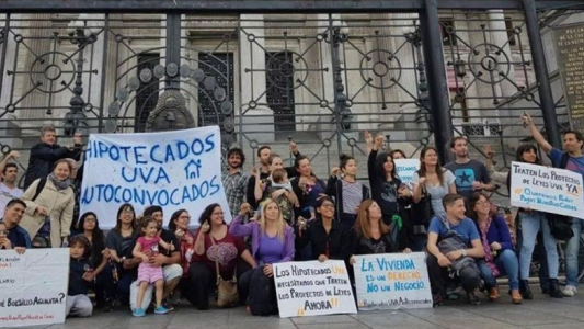 Los deudores de créditos UVA piden una "hipoteca justa y previsible"