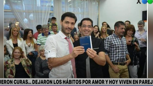 Fueron curas, dejaron todo por amor y hoy viven en pareja