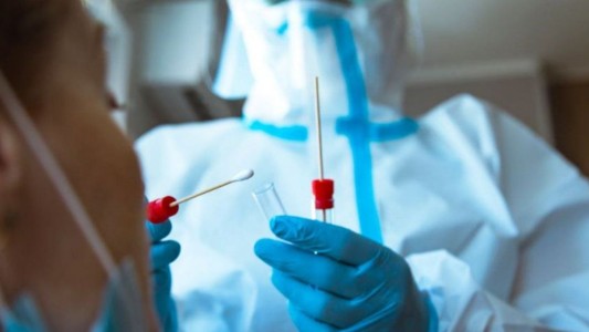 Santa Fe confirmó 101 nuevos casos positivos de Covid-19, 59 en Rosario