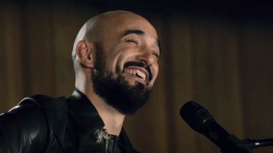 Abel Pintos y un emotivo recital en la pantalla de Telefe