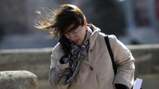 Rosario y la región bajo alerta por vientos fuertes