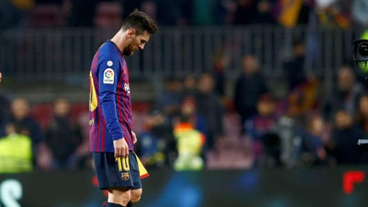 Messi tampoco se presentará hoy al primer entrenamiento para reforzar su estrategia de salida