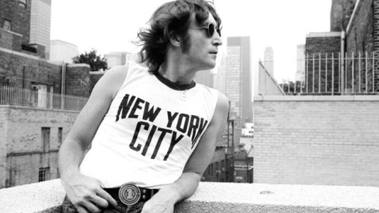 Una edición de clásicos a 80 años del nacimiento de Lennon, según Yoko y Sean