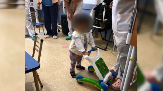 Tiene dos años y vive en el Hospital Provincial desde que nació