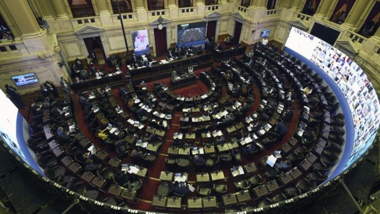 El Gobierno presenta el proyecto de presupuesto 2021 en el Congreso