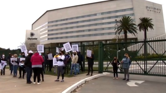 Empleados del casino reclaman que les permitan volver a trabajar