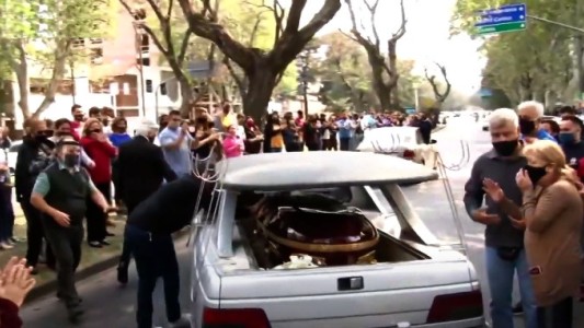 Una multitud de fieles despidió al pastor José María Silvestri