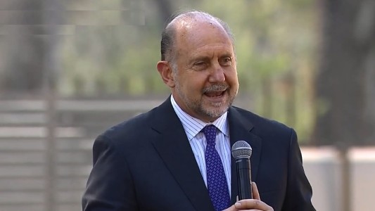 Perotti: "Tenemos que reestructurar una institución policial propia, de la que nos sintamos orgullosos"