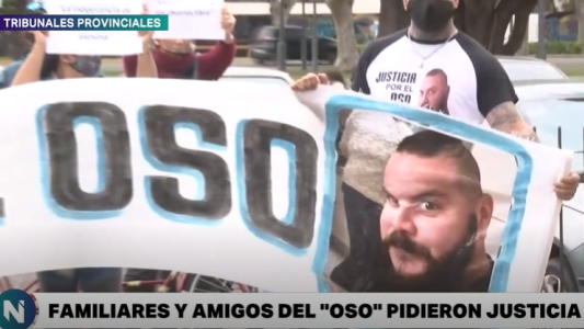 Justicia por el Oso: amigos y familiares de Sebastián Cejas protestaron frente a Tribunales
