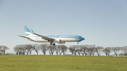 A partir de mediados de octubre volverán los vuelos regulares