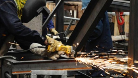 Cómo realizar la inscripción a los créditos para pago de salarios