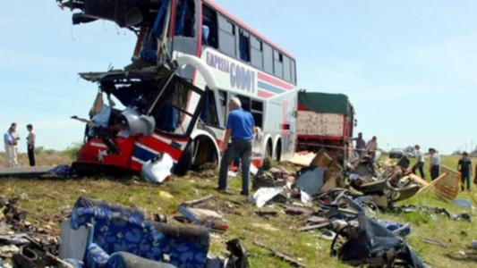 A 14 años de la Tragedia de Ecos, condenan a tres años de prisión al chofer del micro