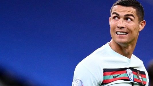Cristiano Ronaldo dio positivo por coronavirus