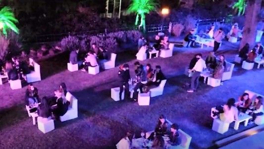 Inhabilitan temporalmente a salones de fiestas para funcionar como bares