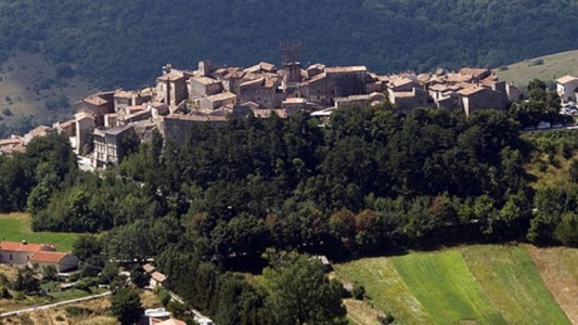 Un pueblo italiano ofrece 8.000 euros para tentar a nuevos residentes: los requisitos