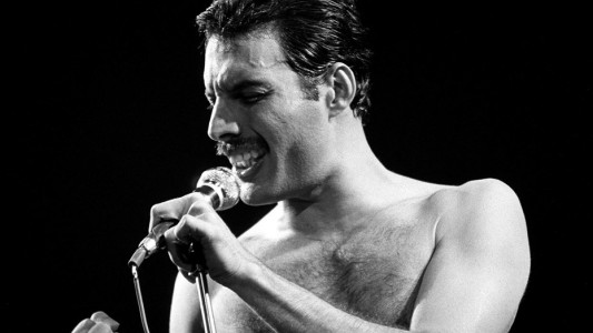 "Bohemian Rhapsody" cumple 45 años: Así suena a capella por Freddie Mercury