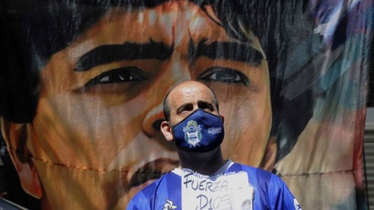 ¿Qué es el hematoma subdural del que será operado Maradona?