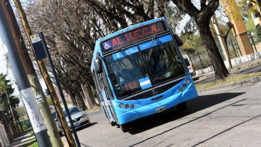 Javkin: "La emergencia no va solucionar el financiamiento del transporte"