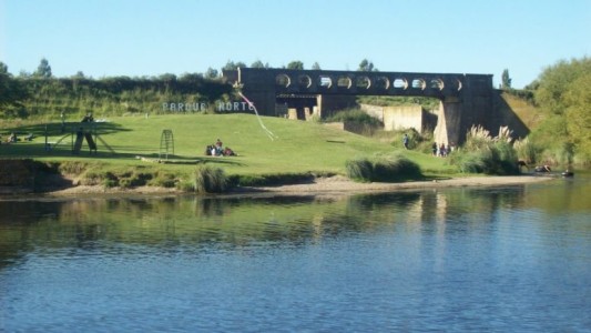 Pobre angelita: se olvidaron a su hija en el balneario