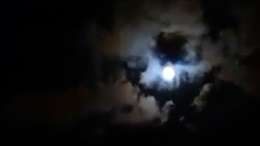 ¿Qué ves? Una imagen en el cielo y un contorno soñado