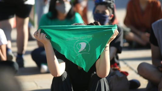 Aborto legal: se firmó el dictamen y este jueves se trata en Diputados