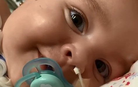 Una beba de 7 meses necesita el medicamento "más caro del mundo"