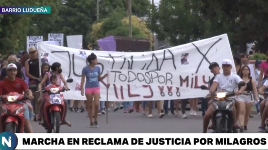 Multitudinaria marcha en barrio Ludueña para pedir justicia por la adolescente violada