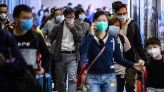 Coronavirus: varios países suspenden vuelos desde el Reino Unido por temor a la nueva cepa