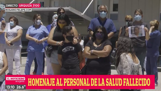Homenaje en el hospital Centenario a los profesionales de la salud fallecidos