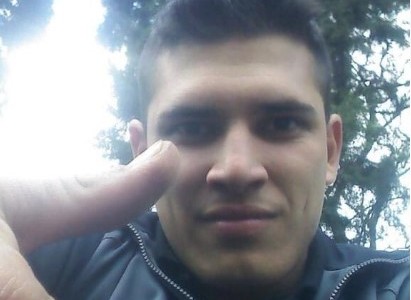 Asesinaron a un policía en la parada de colectivo cuando iba a trabajar