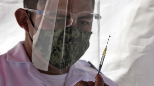 Coronavirus: si bien avanza la vacunación, la OMS dice que en 2021 no habrá inmunidad de rebaño