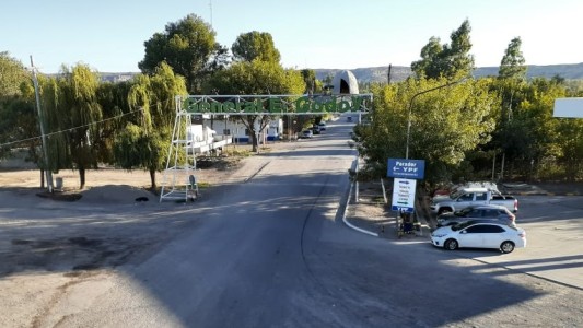 Aberrante: roció a su pareja embarazada con nafta e intentó prenderle fuego