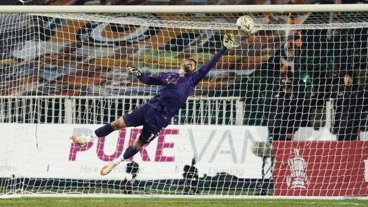 VIDEO: Espectacular gol de arco a arco