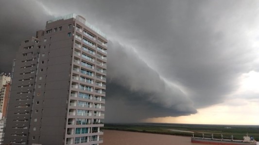 Rige un alerta amarillo por tormentas fuertes en Rosario y la región